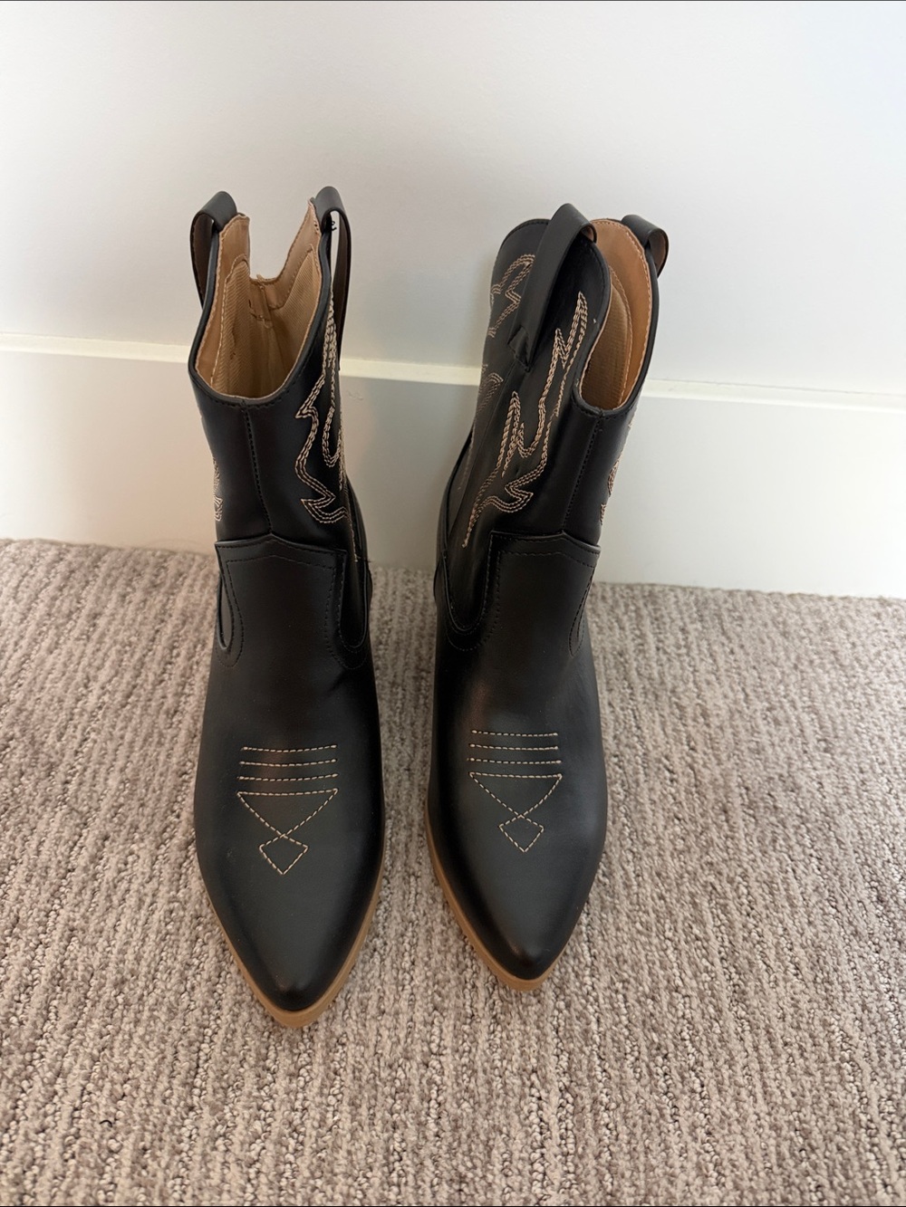 Soda Black and Tan Western Ankle Boots